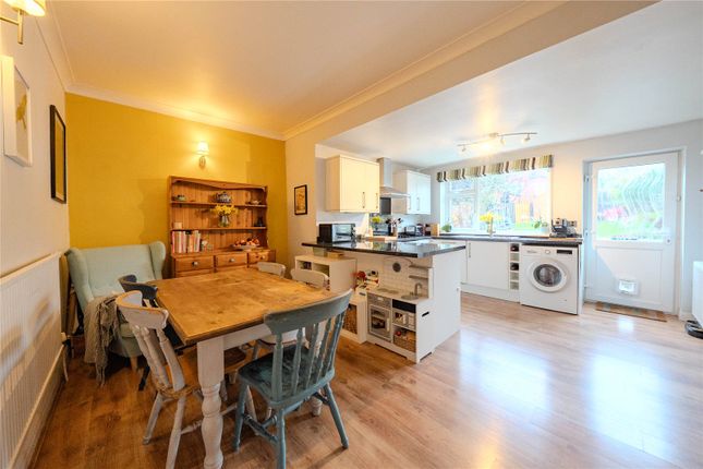 12, Commercial Villas, West Yorkshire photo 3