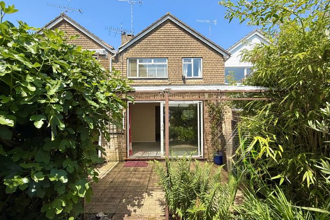 7, Cumberland Road, Angmering photo 4