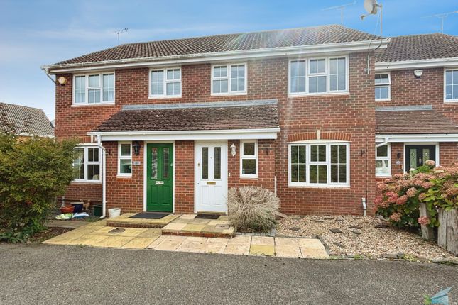39, Christopher Bushell Way, Ashford photo 2