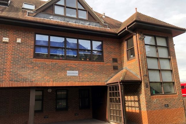 Office to let in First Floor, 2 Churchgates, The Wilderness, Berkhamsted