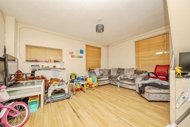 9, Central House, High Street, Harwich photo 4