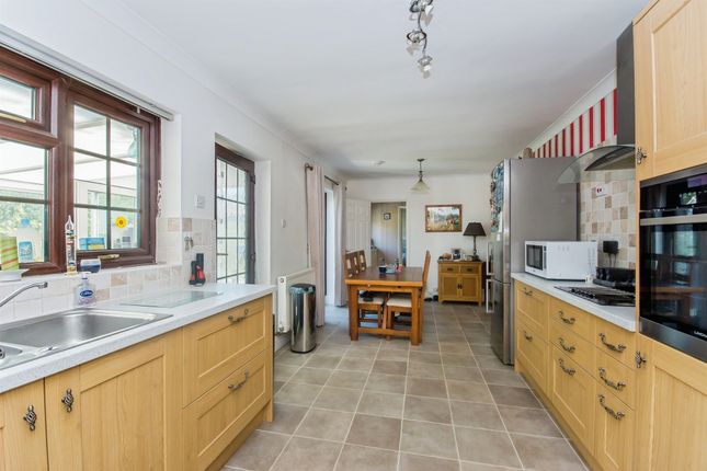 The Willows, Common Road, Wisbech photo 4