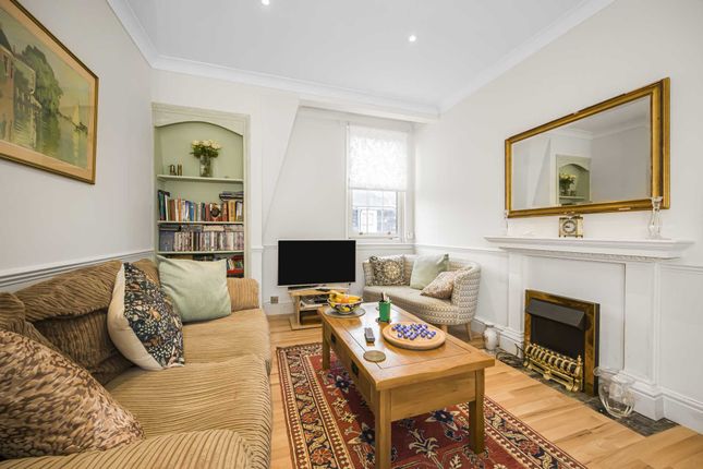 Flat for sale in Page Street, London