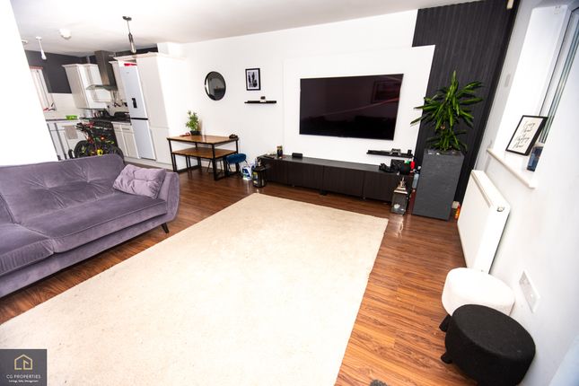 1, Wrens Gardens, Rotherham photo 3