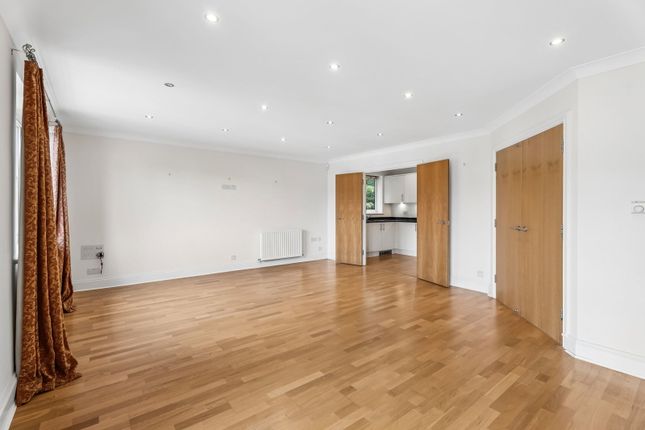 Churleswood Court,Flat 5, Shire Lane, Rickmansworth photo 4
