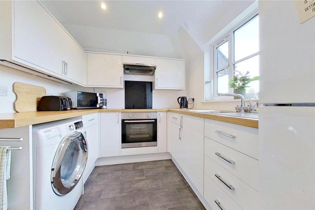 9, Wheelwrights Lodge, Sompting photo 4