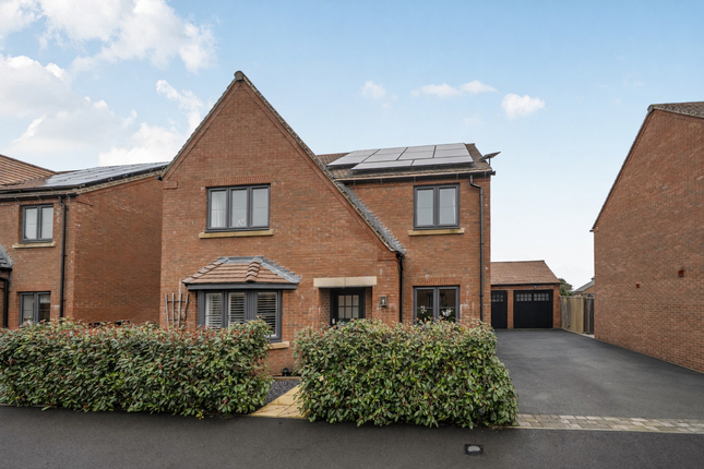 4-bed house on 4, Ashanti Way, Swindon, £600,000