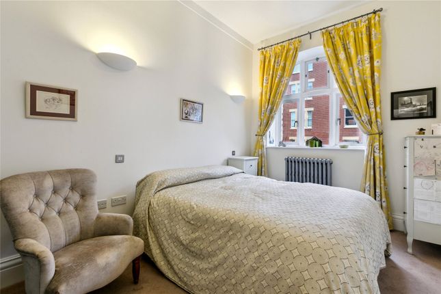 Flat for sale in Forfar Road, London