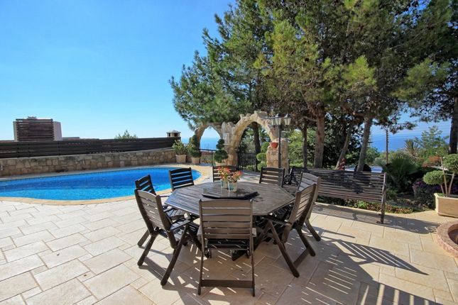 Villa for sale in Tala - Kamares, Tala, Paphos, Cyprus