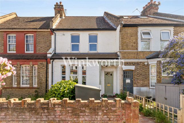23, Clarendon Road, London photo 4