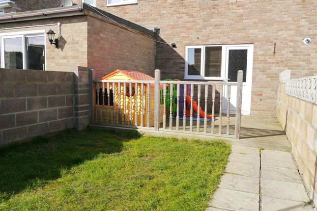 Terraced house to rent in Rufus Way, Portland