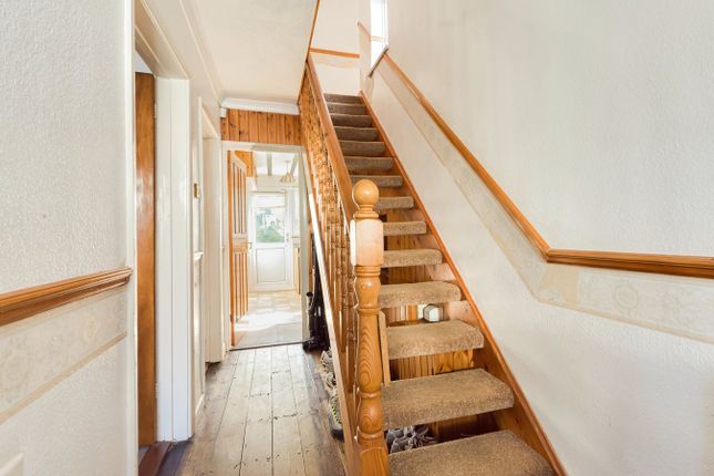 14, Penshurst Avenue, Sidcup photo 3