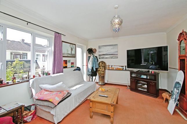 141, North Roskear Road, Cornwall photo 2