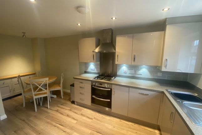 63, Western Way, Northwich photo 2