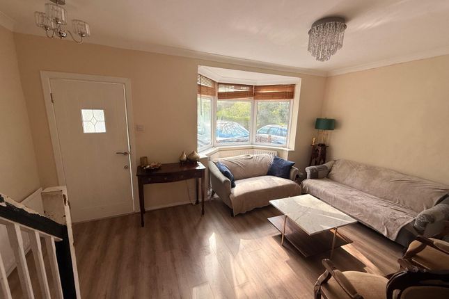 97, Webb Lane, Birmingham photo 4