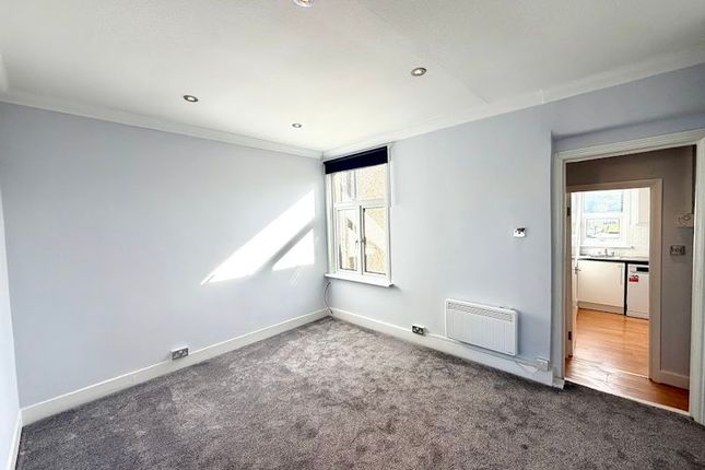 6A, Merivale Road, Harrow photo 4