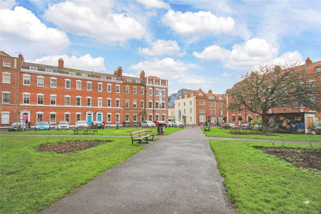 Flat 3, 24, Gloucester Street, Bristol photo 4