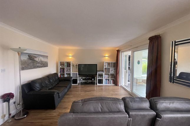 5, The Beachings, Pevensey photo 4