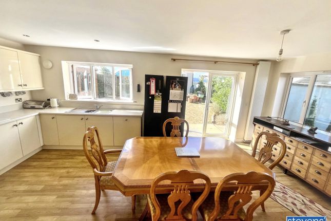 1, Fulford Gardens, North Tawton photo 4