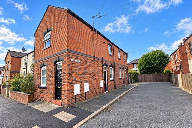 3-bed flat on 120, Ince Green Lane, 1 Amar Street, 3 Amar Street, Wigan, £200,000