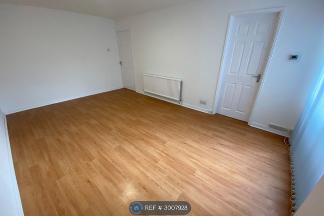 Lower Elmstone Drive, Tilehurst, Reading photo 5