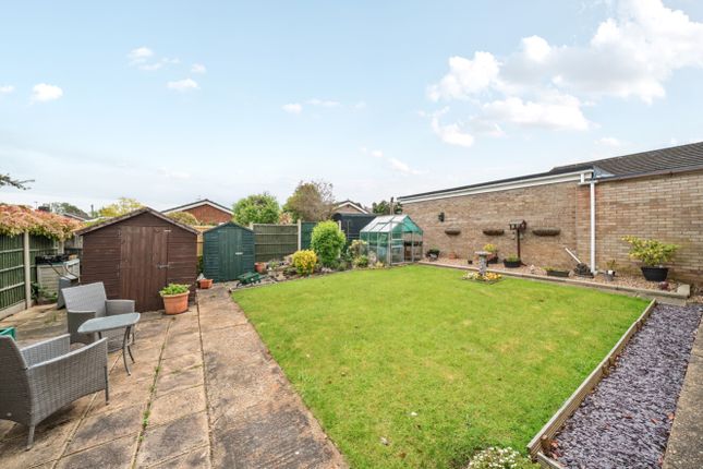 1, Thurlby Close, Lincoln photo 4