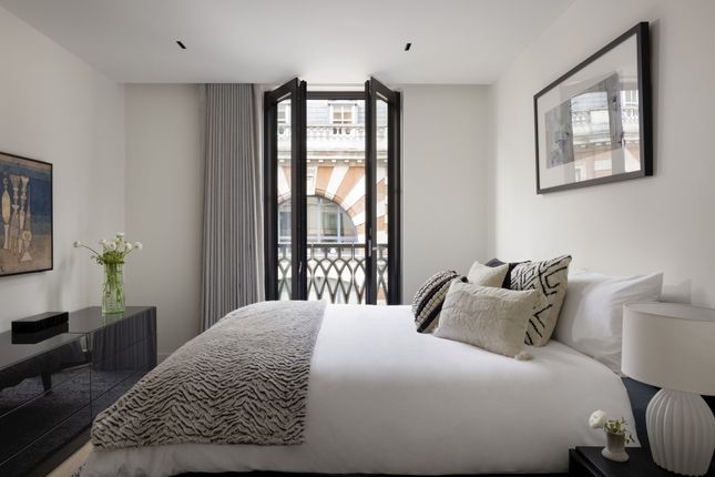 1 Apartment A303 Moxon House,, Aybrook Street, London photo 2