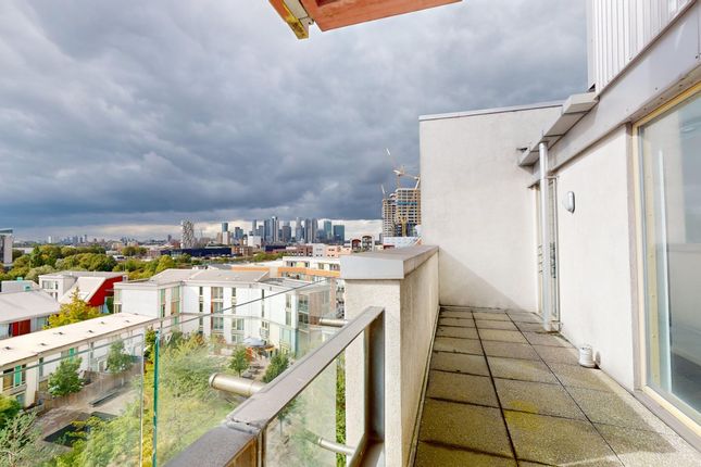 2-bed flat on 55, Farnsworth Court, LONDON, £475,000