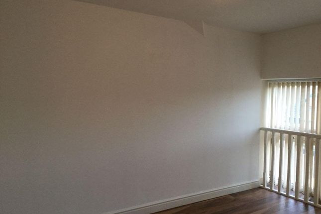 FLAT 2 CROWN COURT, MARKET STREET, DALTON IN FURNESS photo 4