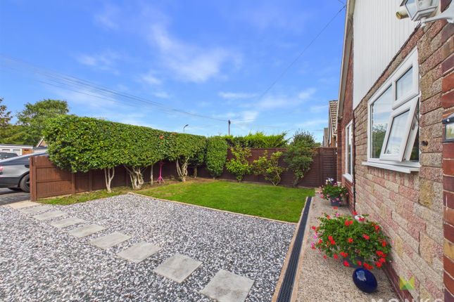 37, Roden Grove, Wem photo 2