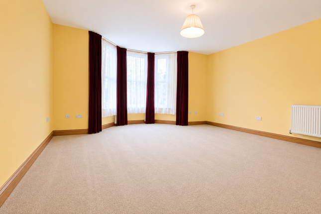 14, Longton Grove Road, Weston-super-Mare photo 3