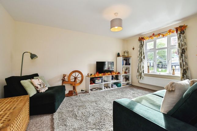 109, Dol Y Dderwen, Carmarthenshire photo 4
