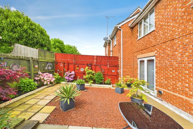 47, Cygnet Gardens, St Helens photo 2