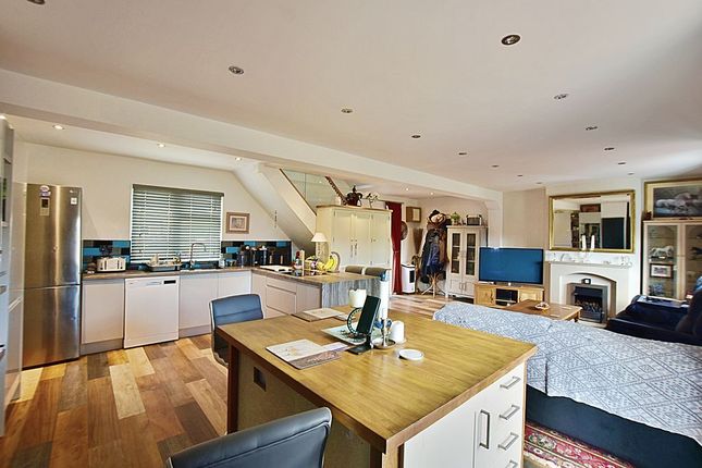 12, Mill Close, Lincoln photo 5