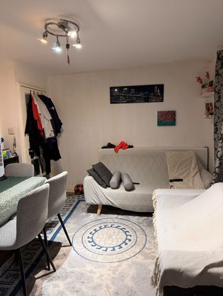 Jack Clow Road, London photo 3