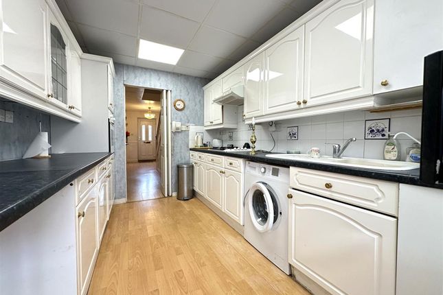 32 Springfield, Scarborough photo 4