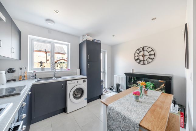 10, Malsters Drive, Horncastle photo 3