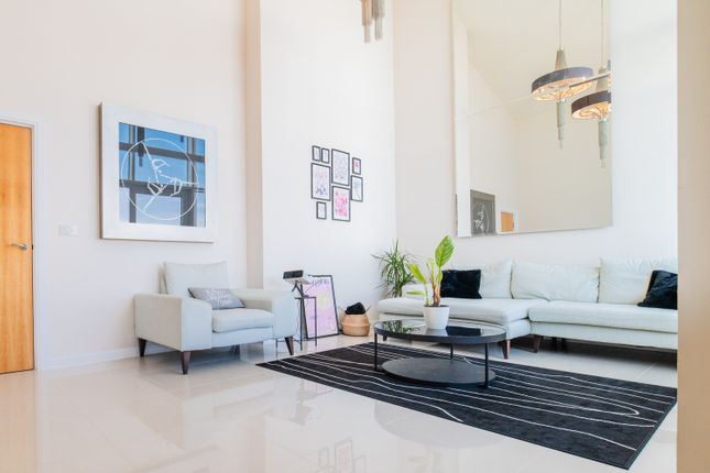 Award-Winning Media Team On Every Listing_4