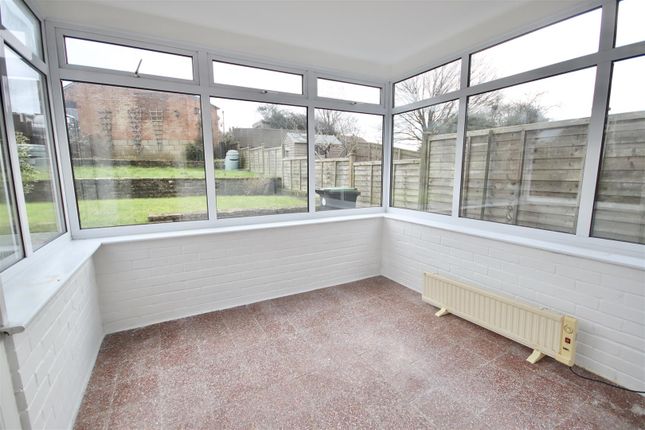 75, Eastern Avenue, Chippenham photo 4