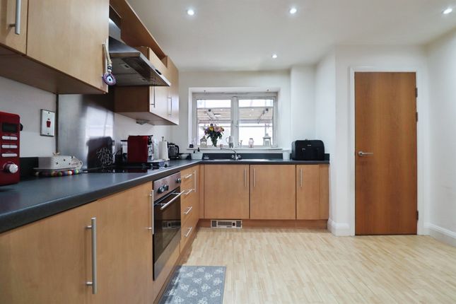 6, Catalina, Cei Dafydd, Barry photo 3