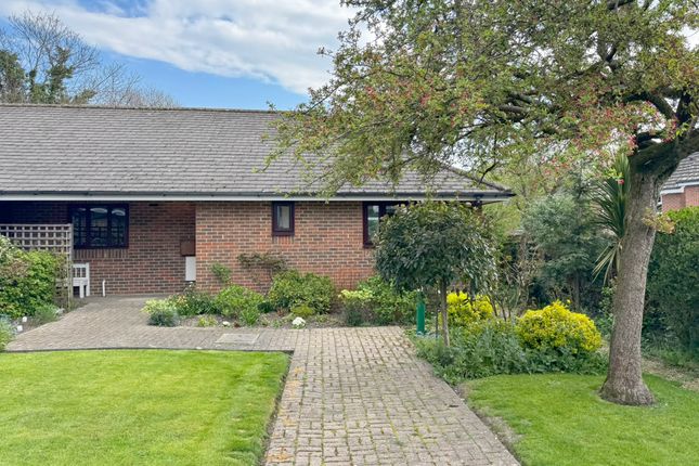 1-bed other on 14, Pyrford Gardens, Lymington, £150,000