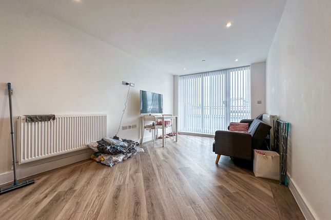 Flat 11, Marina View, Mumby Road, Gosport photo 3
