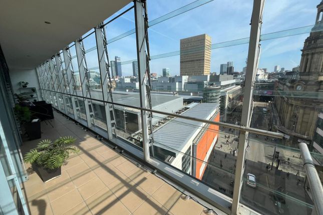 Flat 401, 1 Deansgate, Manchester photo 3