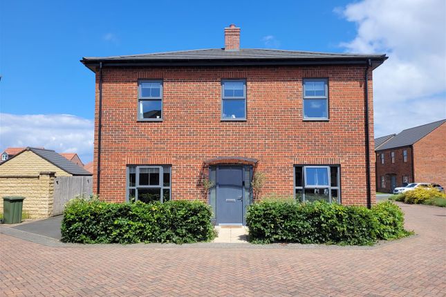Thumbnail Detached house for sale in Hoult Court, Wakefield