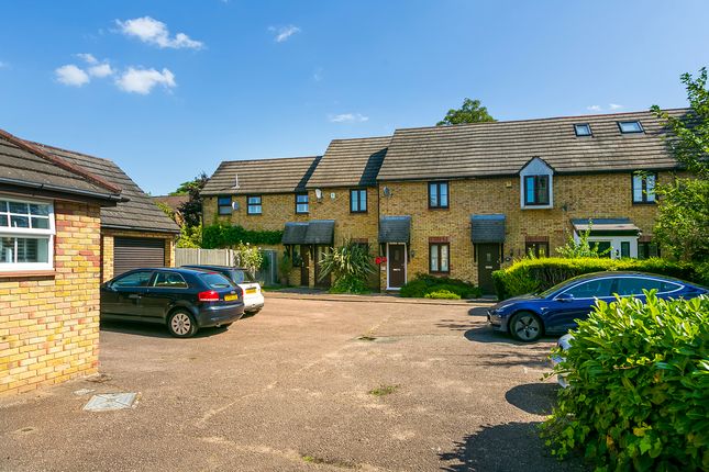 Thumbnail Terraced house for sale in Gresham Road, Hampton