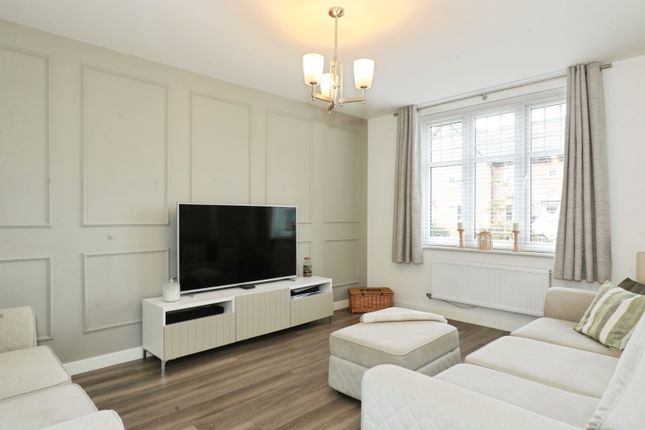9, Mandarin Place, Crewe photo 2