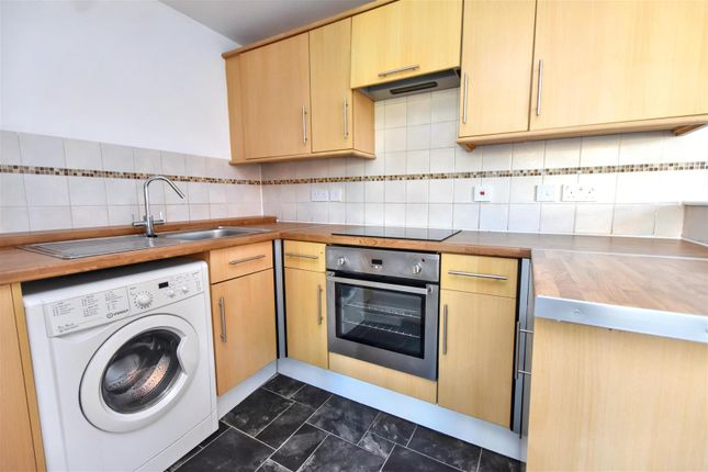 4 Preston Court, 30, Upper Avenue, Eastbourne photo 3