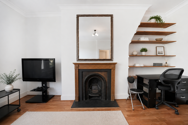 Flat F, 71, Cambridge Gardens, London photo 4