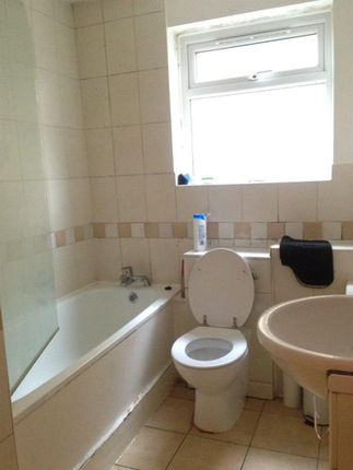 Albany Court, Alexandra Grove photo 4