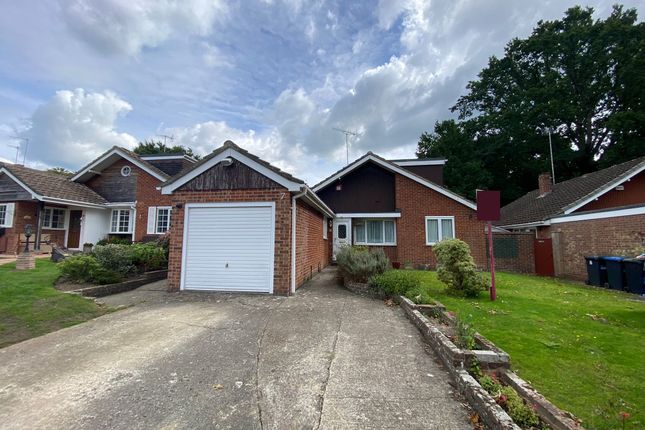 Thumbnail Detached bungalow for sale in Knowle Close, Copthorne, Crawley